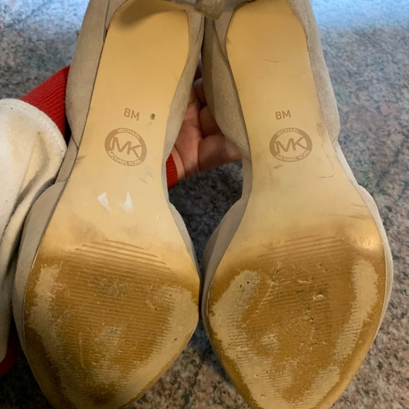 Michael Michael Kors woman’s heels size 8 - Picture 9 of 13